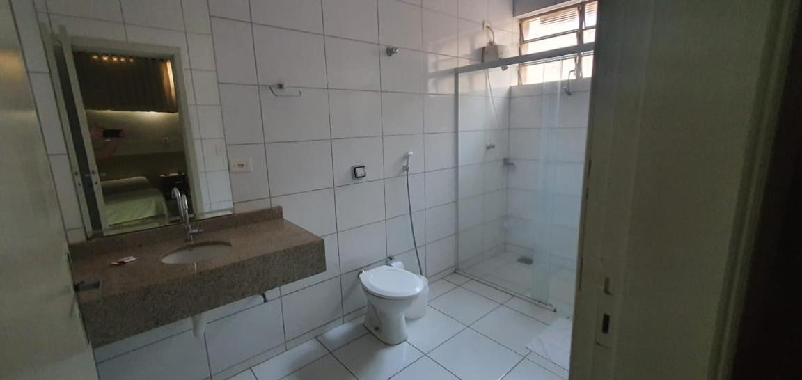 Regio Plaza Hotel Ourinhos Buitenkant foto