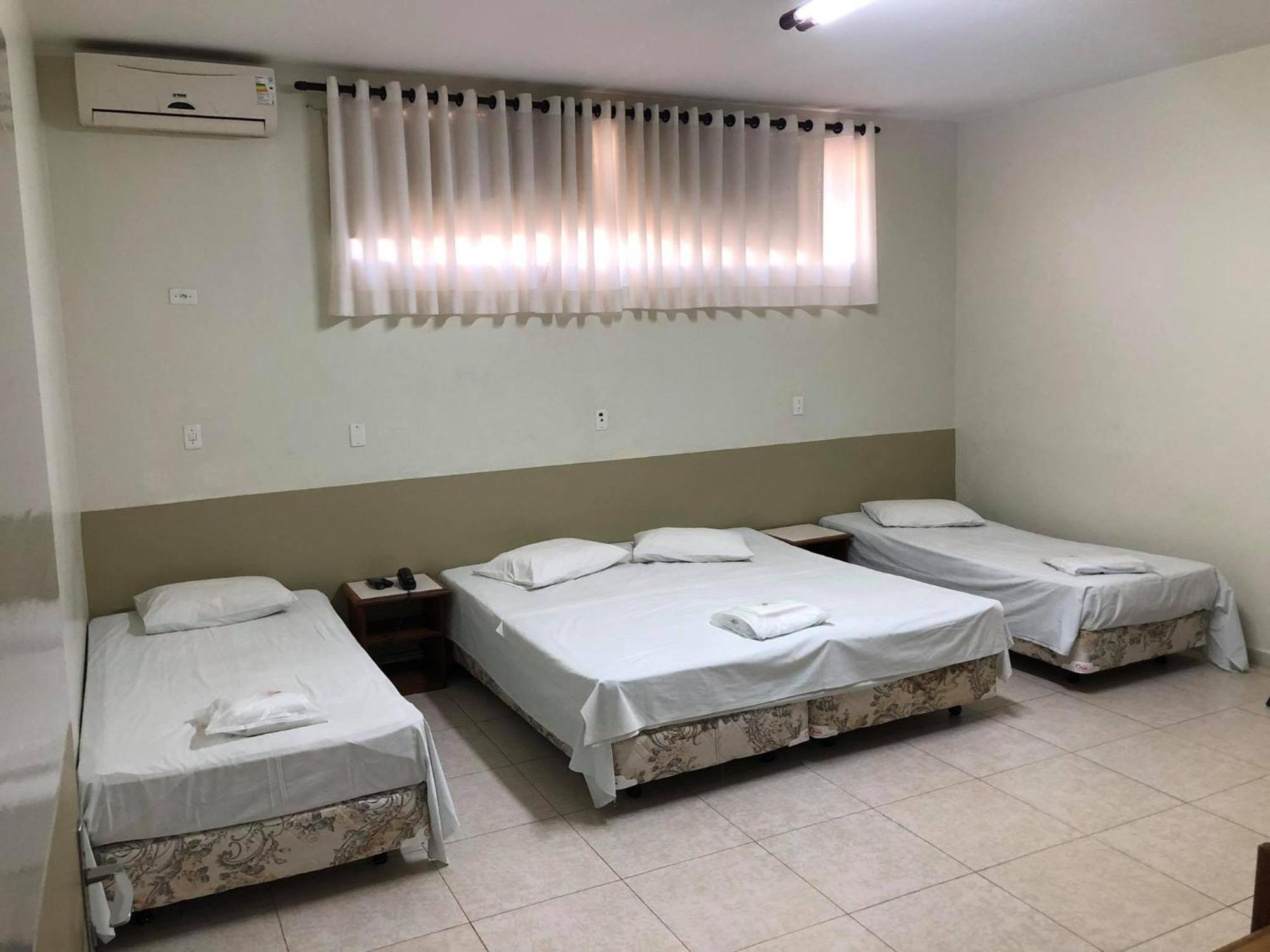 Regio Plaza Hotel Ourinhos Buitenkant foto