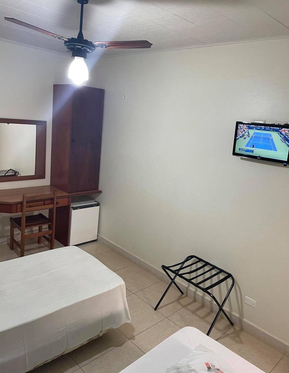 Regio Plaza Hotel Ourinhos Buitenkant foto